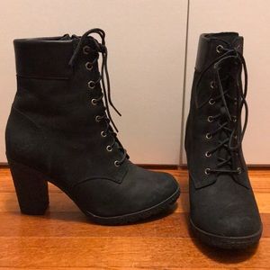 Women’s heeled Timberland boots